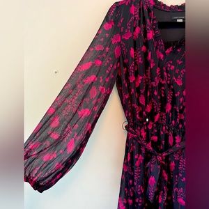 NWT Tommy Hilfiger Chiffon Dress